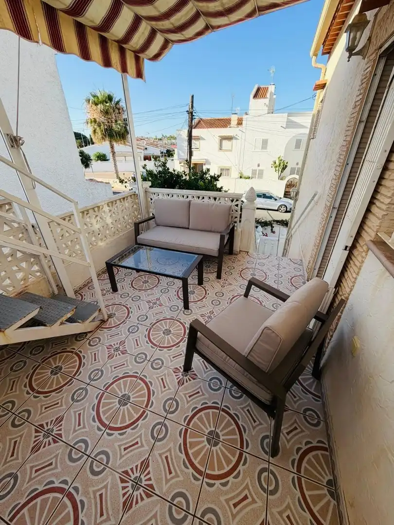 Casa adosada en venda a Calle Bonn, Zona Playa de los Locos