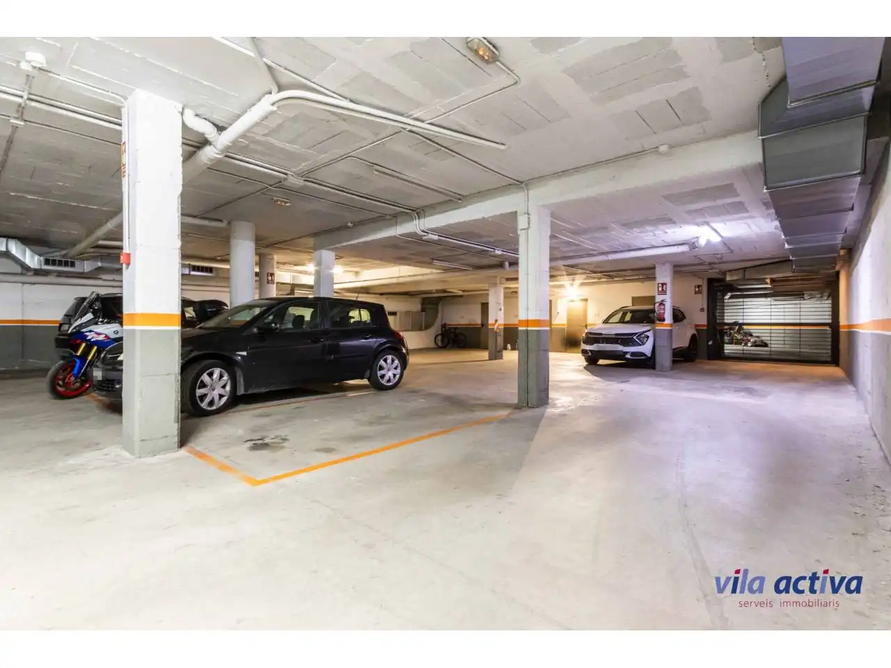 Parking de Piso en venta en Terrassa con Calefacción y Parquet