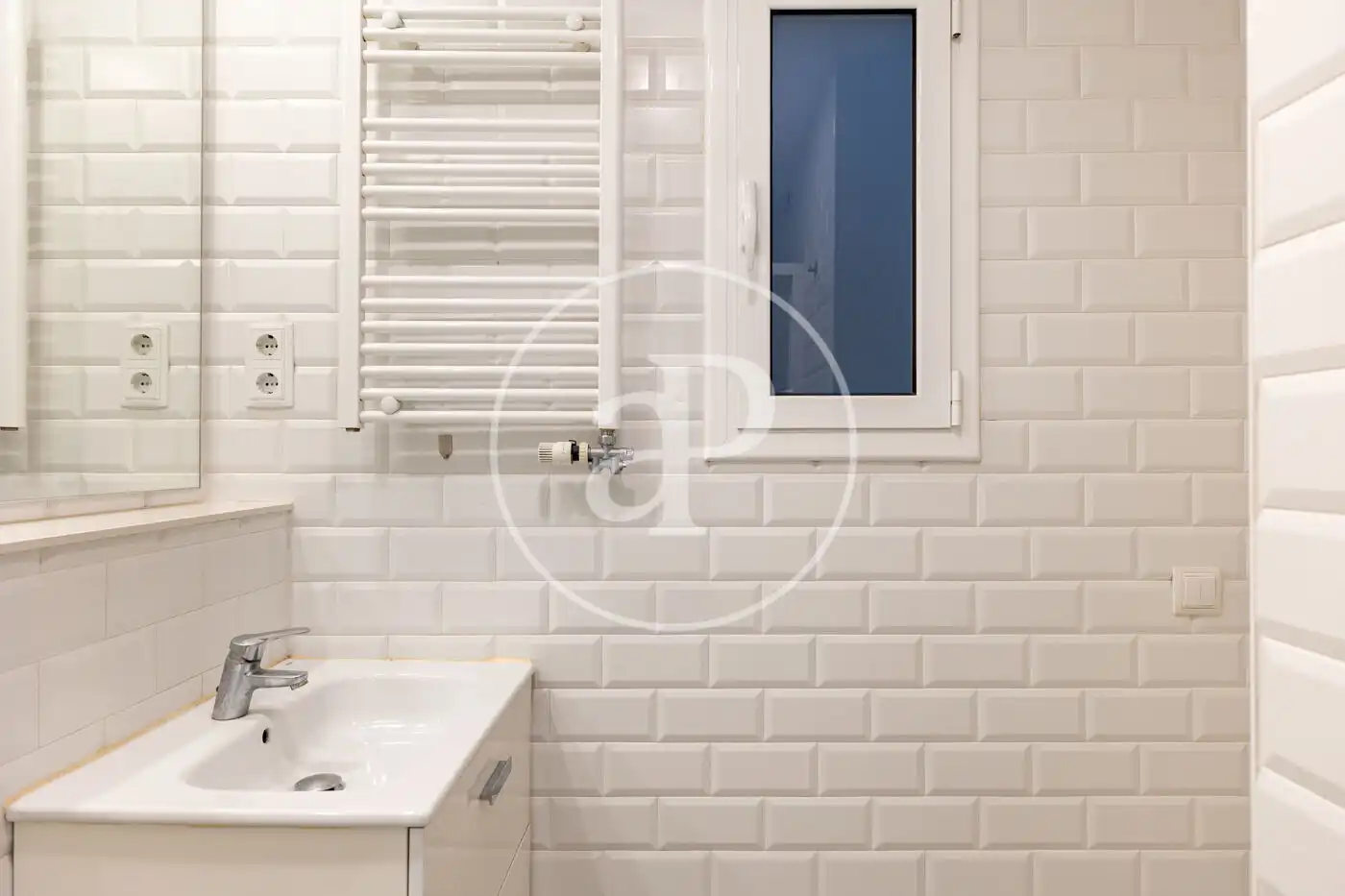 Baño de Piso en venta en Barcelona con Aire acondicionado y Calefacción
