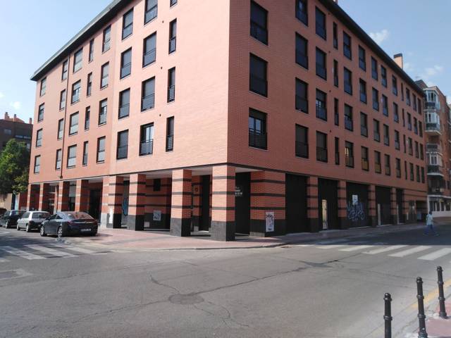 Local comercial en Venta en Calle de Goya en Estación - Parque O'Donnell