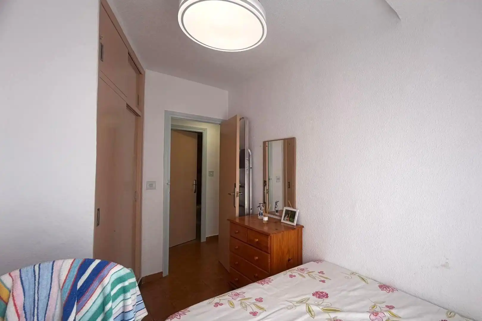 Habitación de Ático en venta en Torrevieja con Aire acondicionado, Calefacción y Amueblado