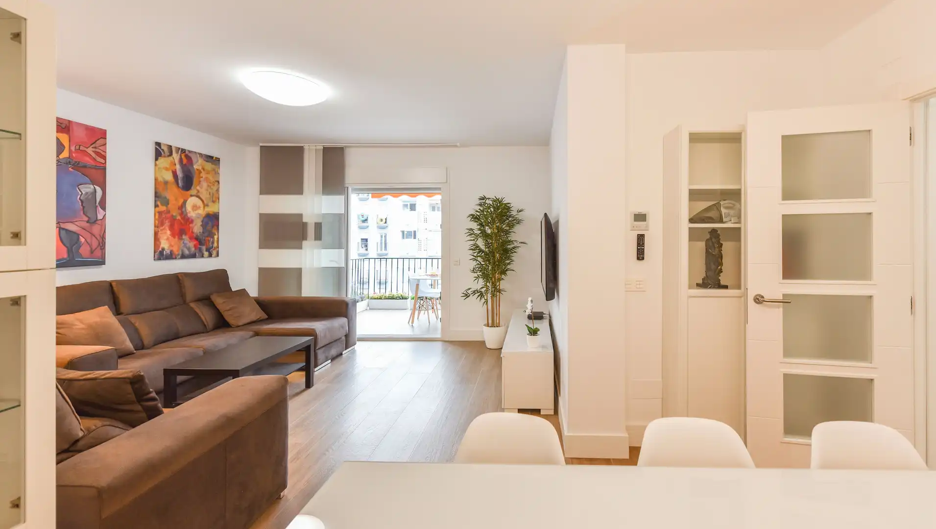 Wohnzimmer von Wohnung zur Miete in Fuengirola mit Klimaanlage, Heizung und Privatgarten