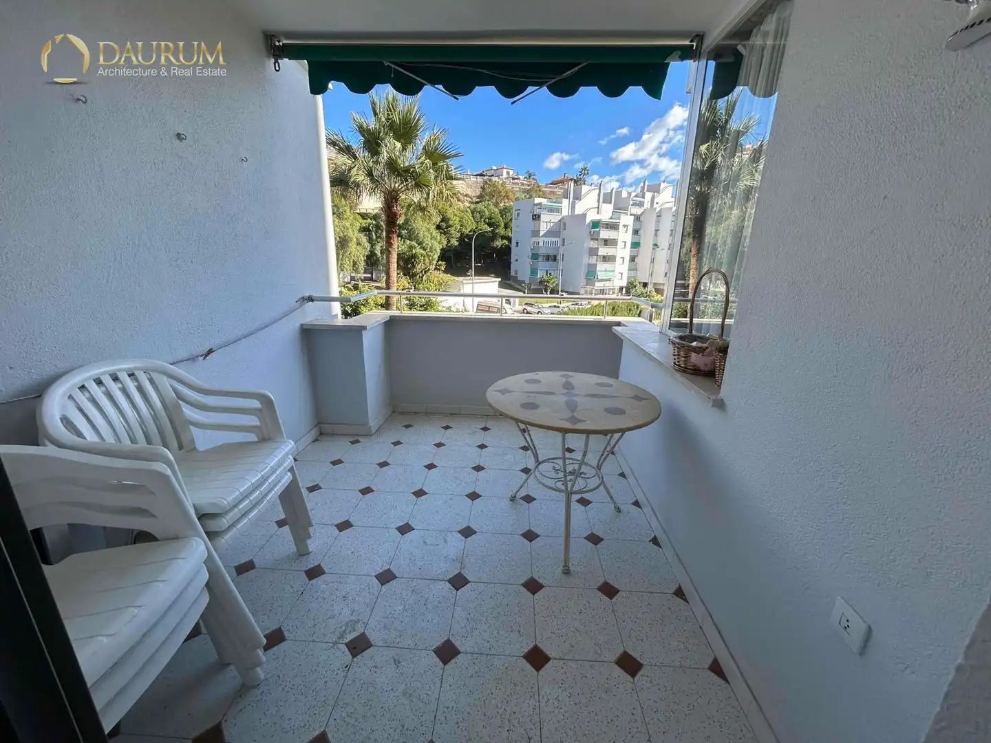 Außenansicht von Maisonette zum Verkauf in Rincón de la Victoria mit Terrasse, Abstellraum und Schwimmbad