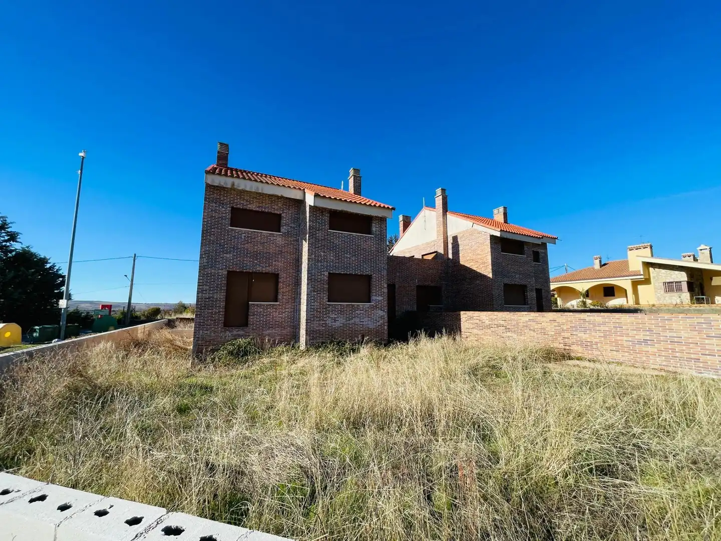 Casa adosada en venta en Navalperal de Pinares con Jardín privado, Terraza y Alarma