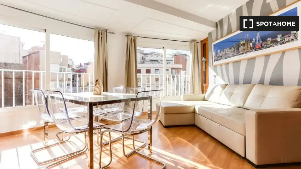 Piso con terraza en alquiler en Eixample, imagen 5