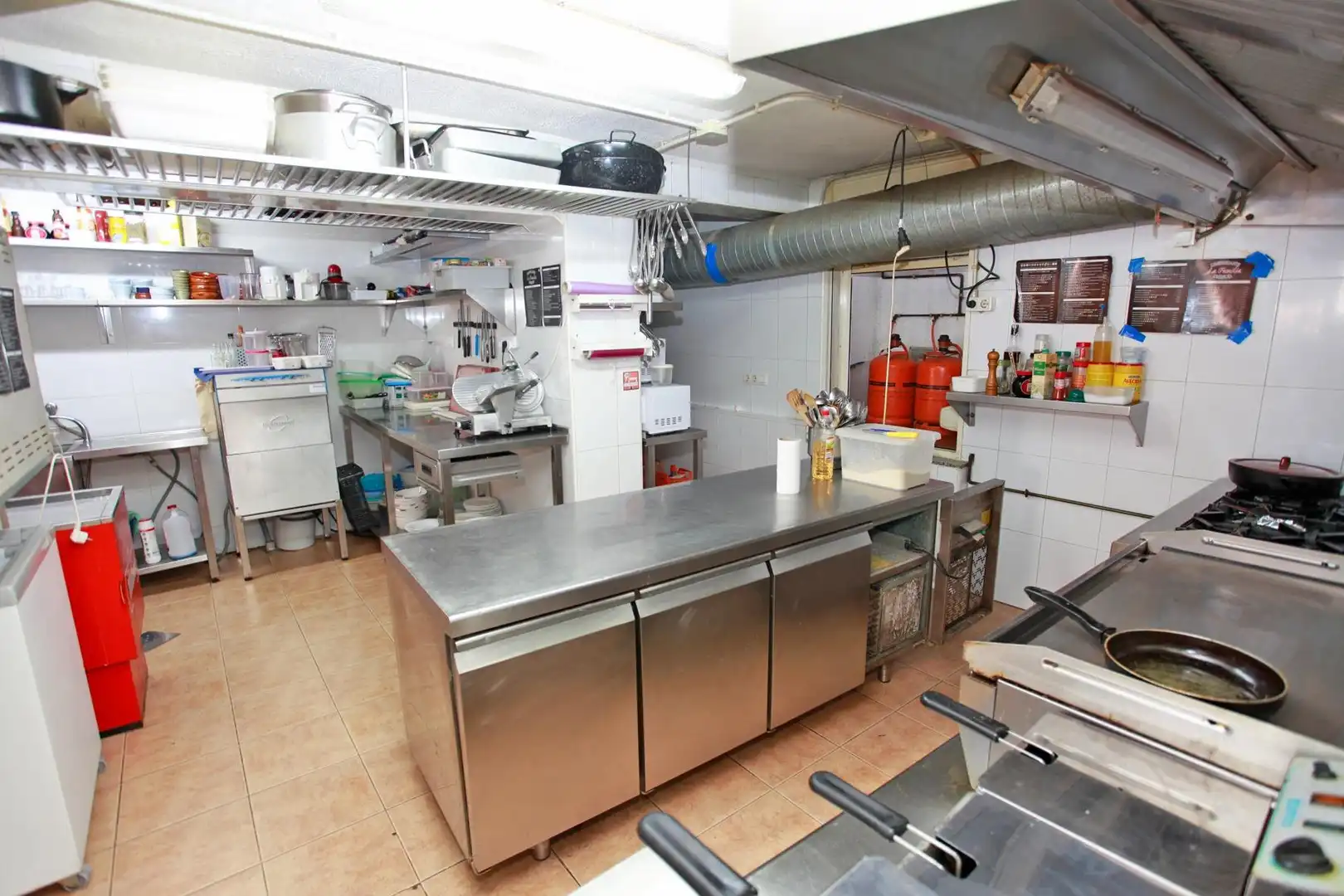 Kitchen of Commercial properties for sale in La Manga del Mar Menor  with Air Conditioner