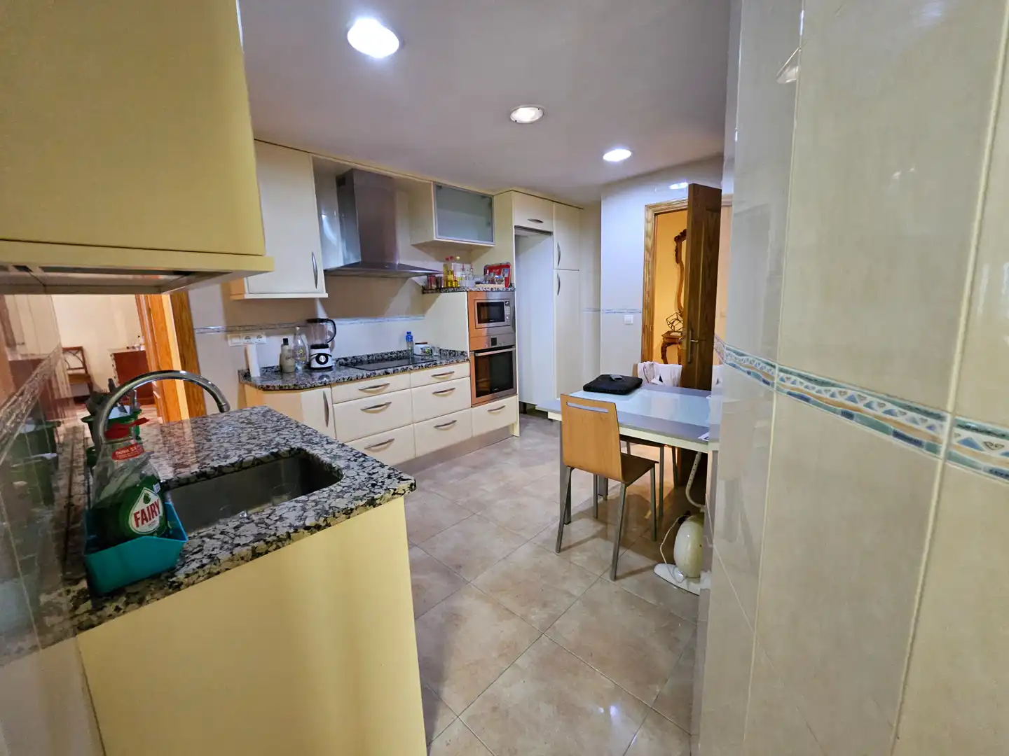 Kitchen of Flat for rent in Madrid  with Air Conditioner, Heating and Furnished