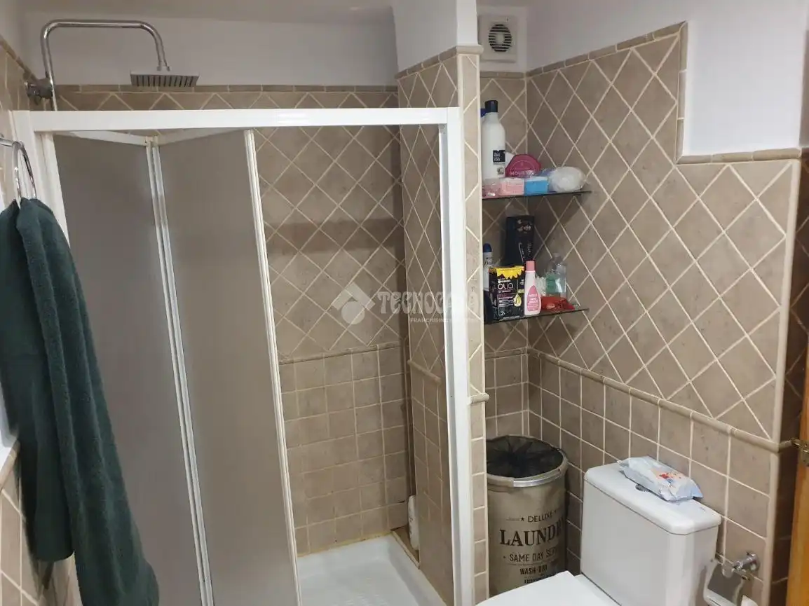 Bany de Pis en venda en Armilla amb Aire condicionat i Balcó