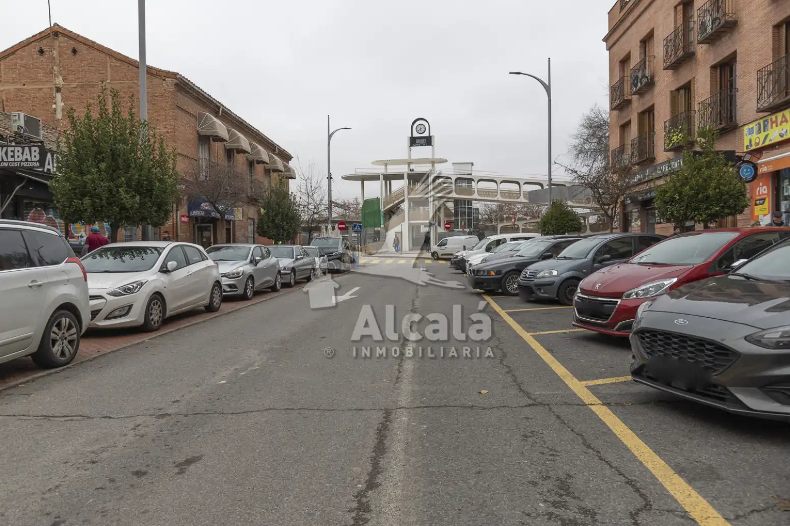 Parking de Piso en venta en Alcalá de Henares con Aire acondicionado, Calefacción y Parquet