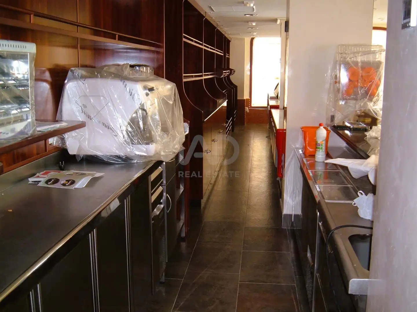 Cocina de Local en venta en San Fernando