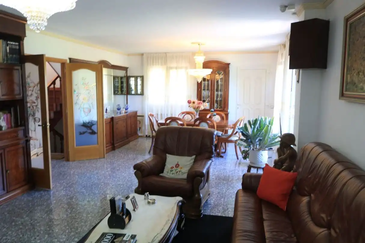 Sala de estar de Casa o chalet en venta en Boqueixón con Calefacción, Jardín privado y Terraza