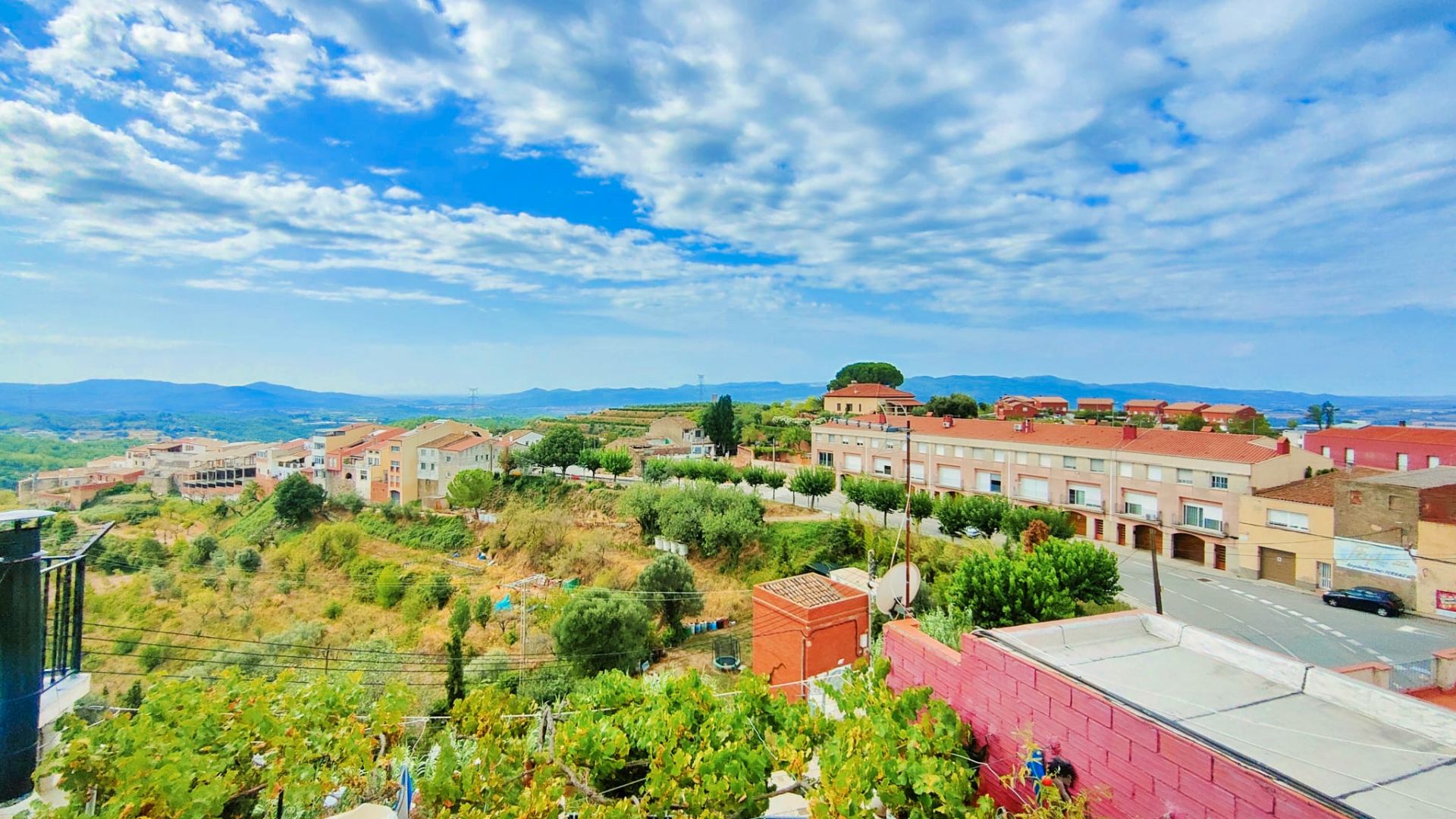 Casa adosada de alquiler en Ullastrell