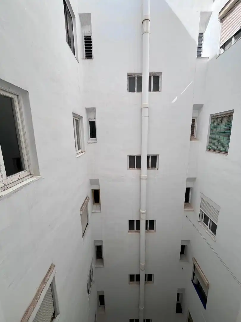 Vista exterior de Pis en venda en Alicante / Alacant amb Terrassa i Balcó