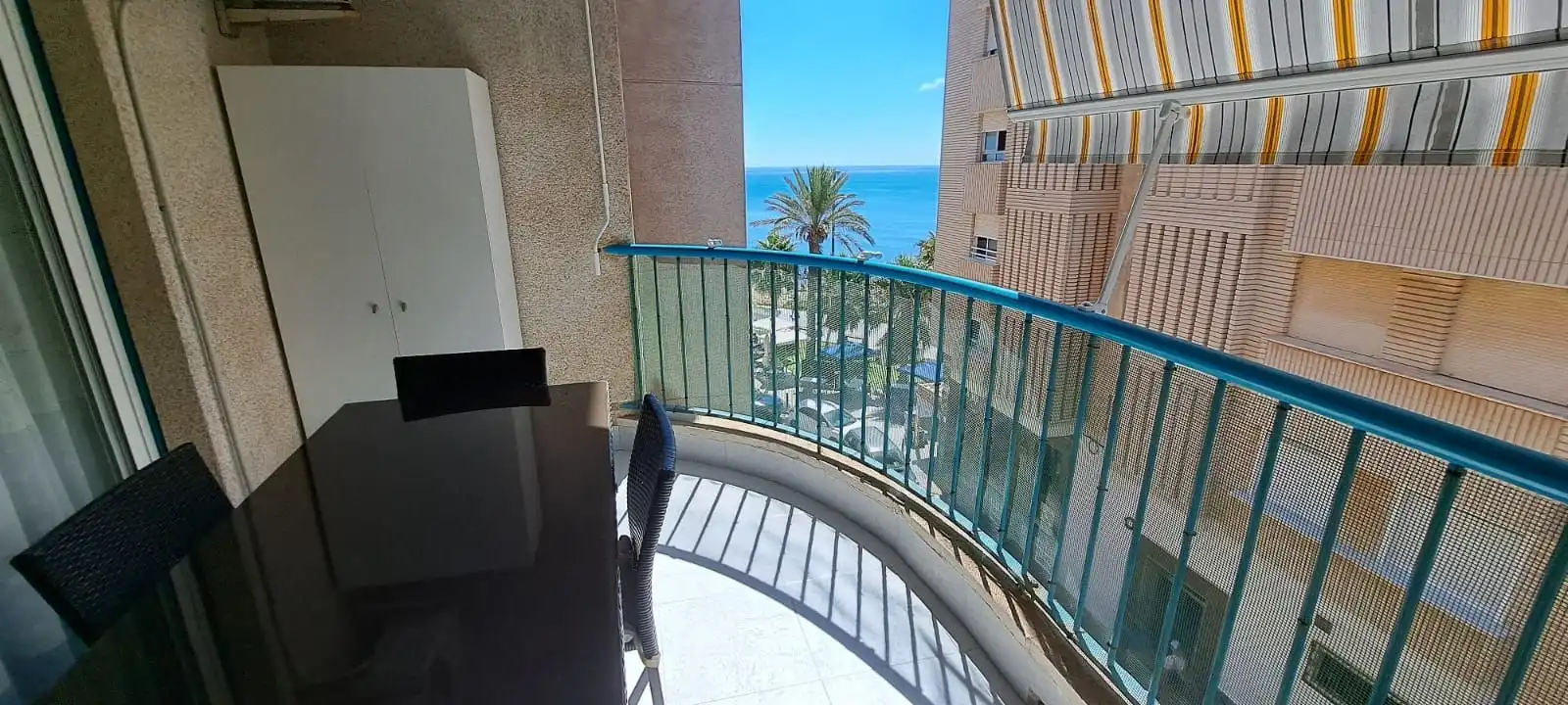 Terrassa de Pis de lloguer en Torrevieja amb Aire condicionat, Calefacció i Terrassa