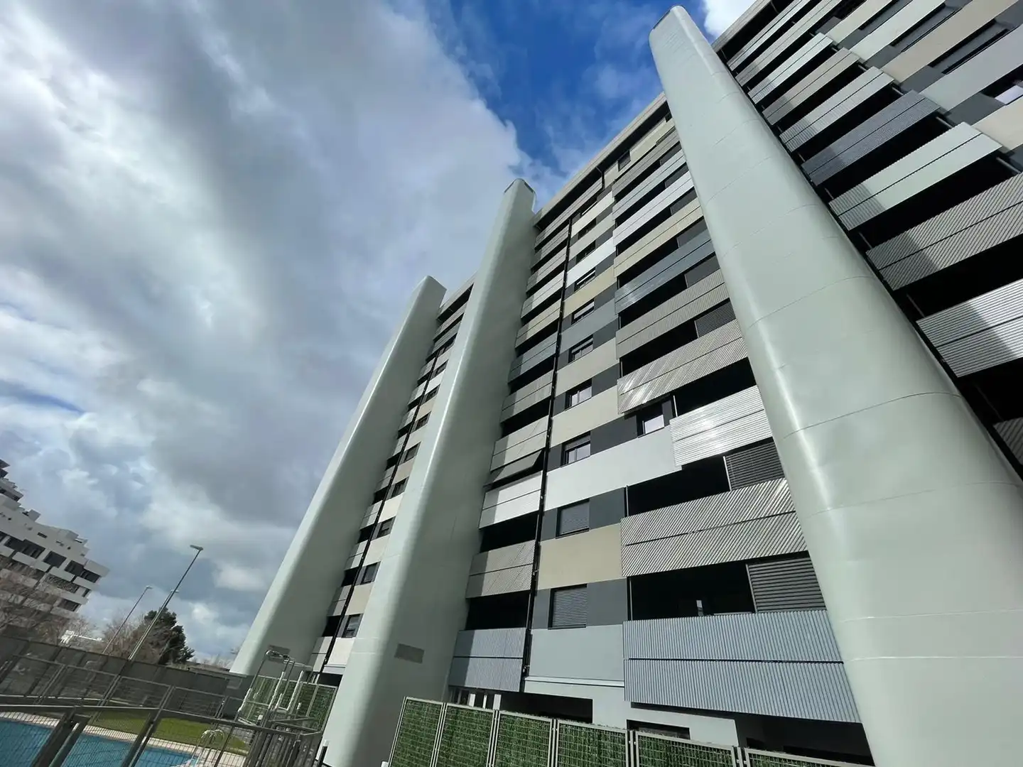 Vista exterior de Ático en venta en Arganda del Rey con Aire acondicionado, Calefacción y Terraza