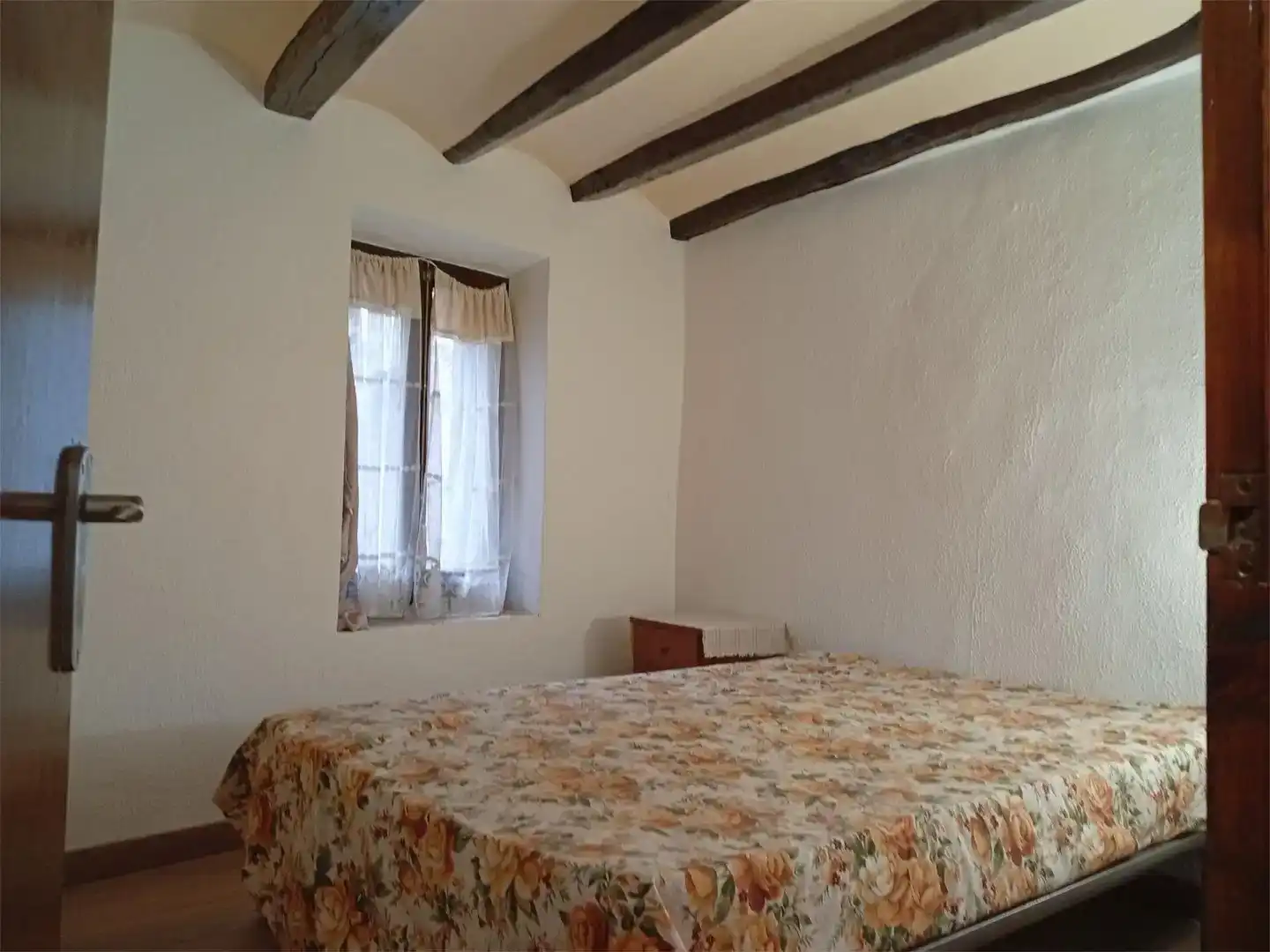 Dormitori de Casa adosada en venda en Isona i Conca Dellà amb Balcó