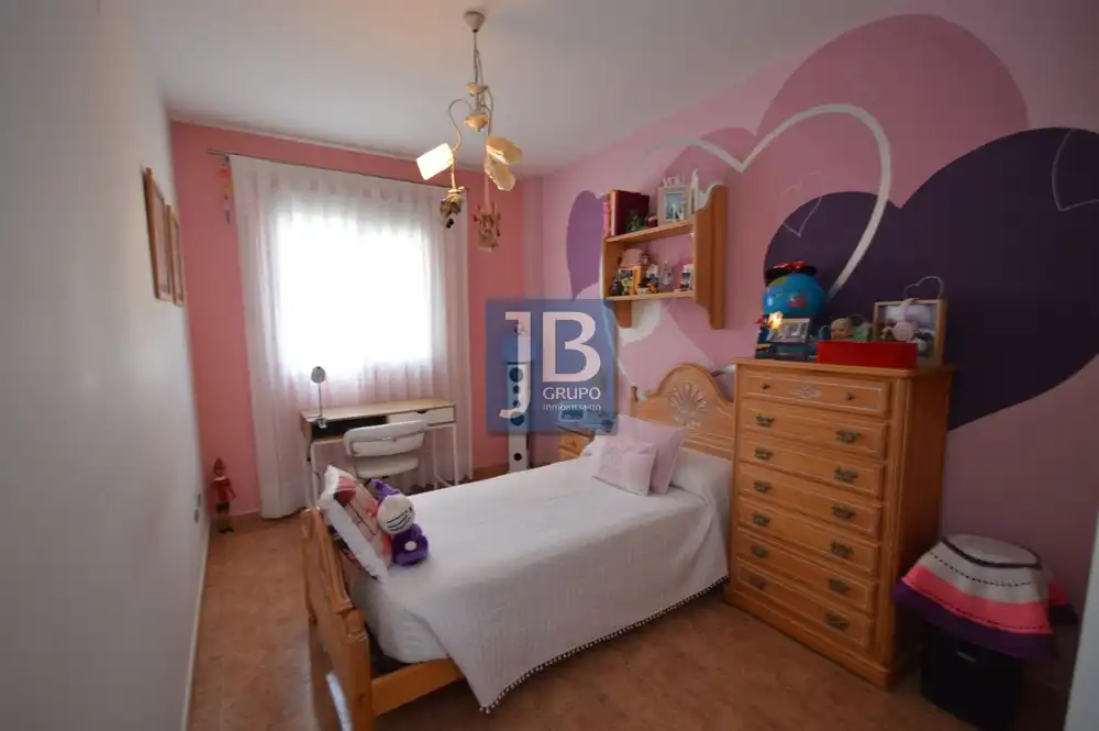 Habitación de Piso en venta en La Llosa de Ranes con Aire acondicionado, Horno y Balcón
