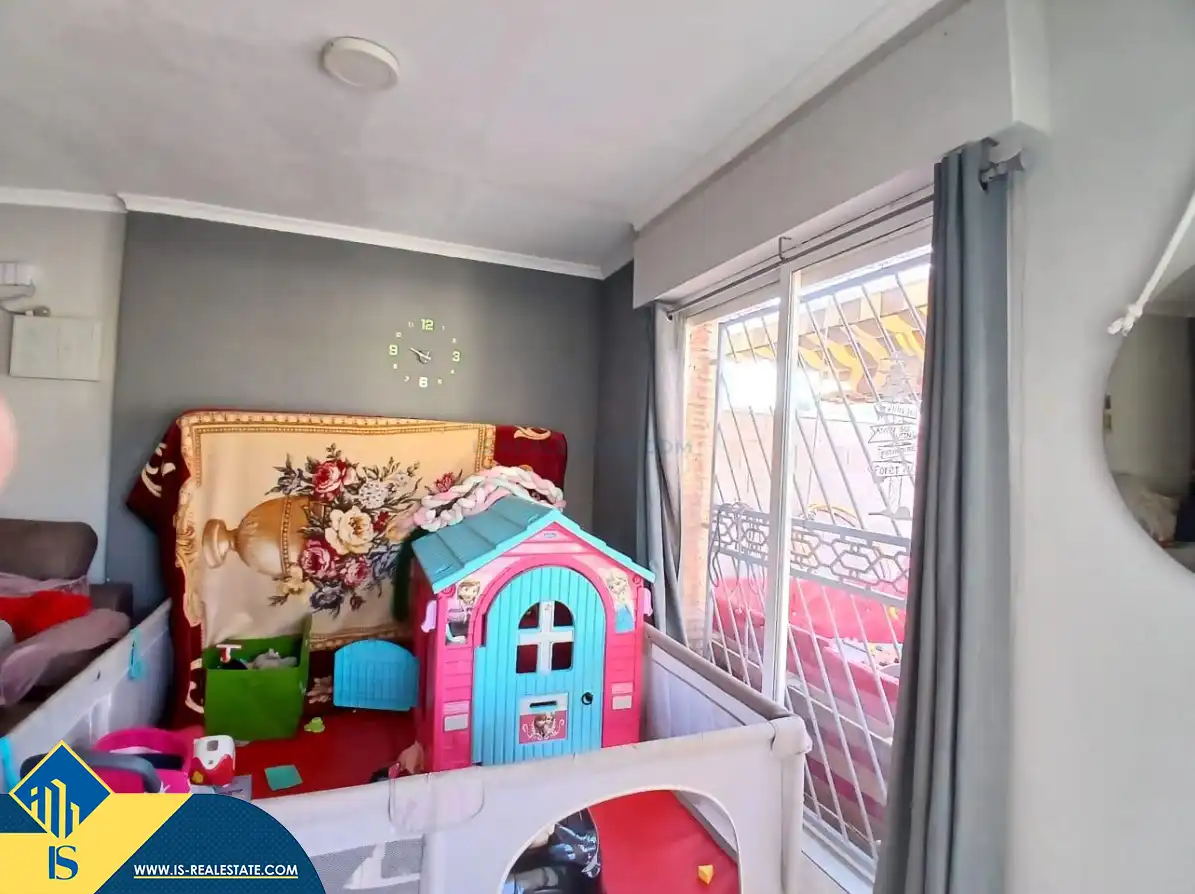 Casa bifamiliare in vendita a Zona Carrefour - Urbanizaciones, imagen 4
