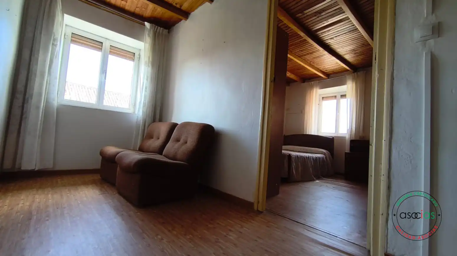 Sala de estar de Casa o chalet en venta en Villazanzo de Valderaduey con Jardín privado, Terraza y Amueblado