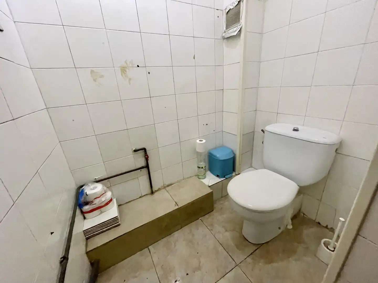 Baño de Local de alquiler en Barcelona