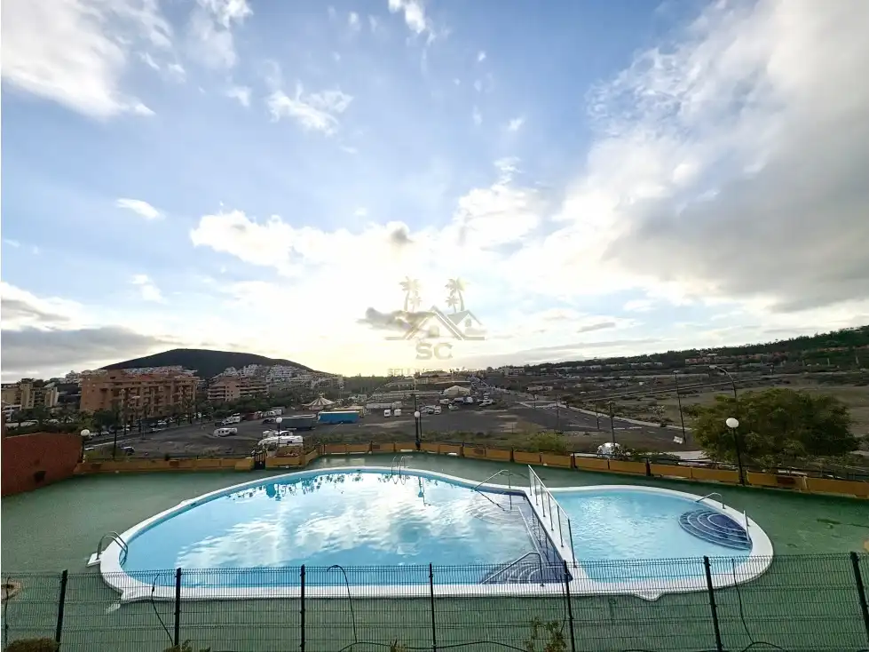 Apartment with pool for sale in Los Cristianos