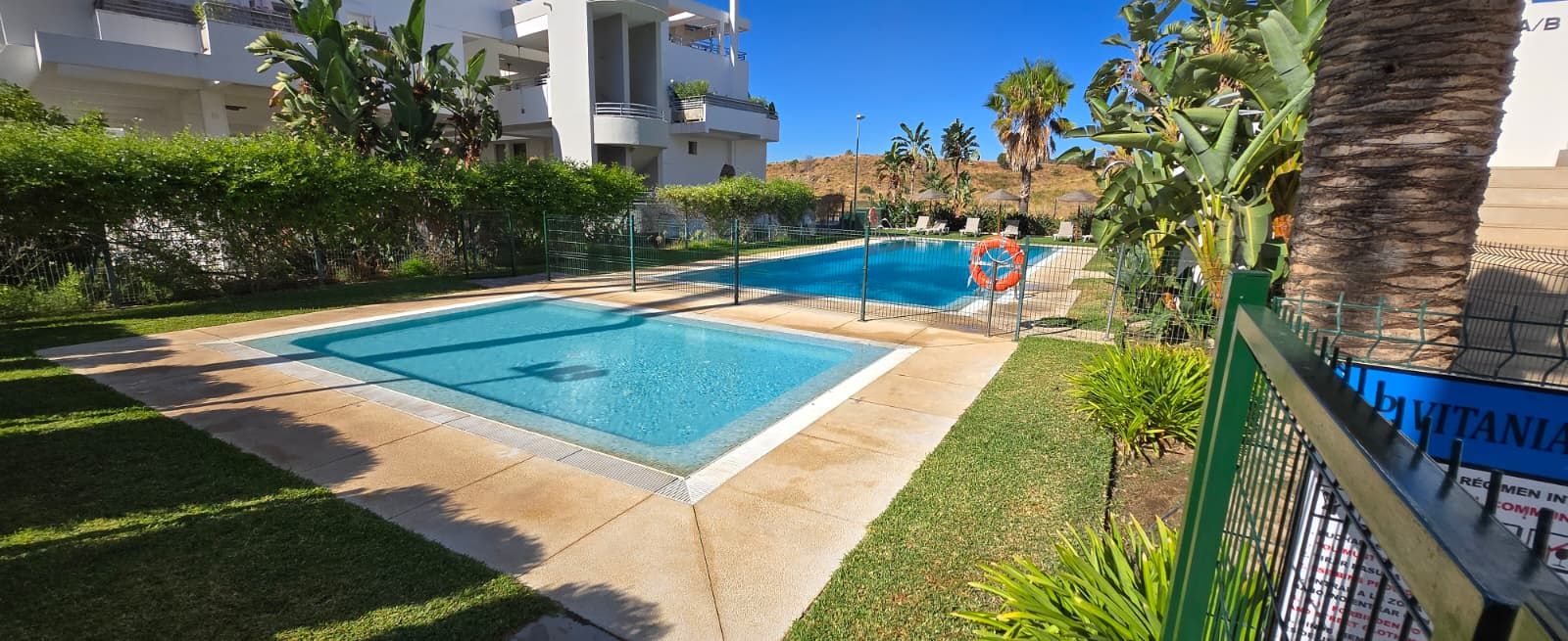 Swimming pool of Flat for sale in Mijas  with Air Conditioner, Terrace and Storage room
