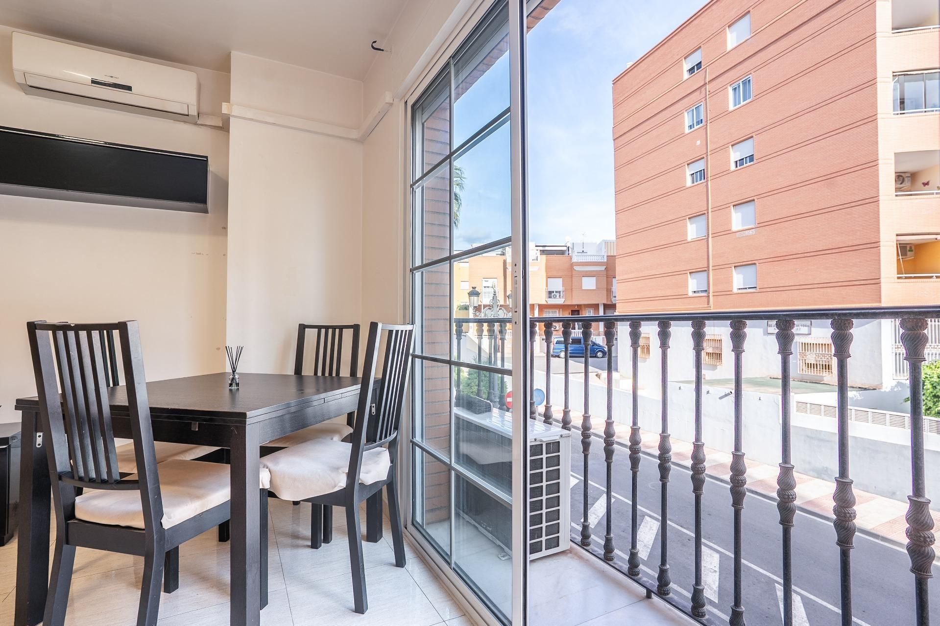 Terrassa de Pis en venda en Roquetas de Mar amb Aire condicionat i Balcó