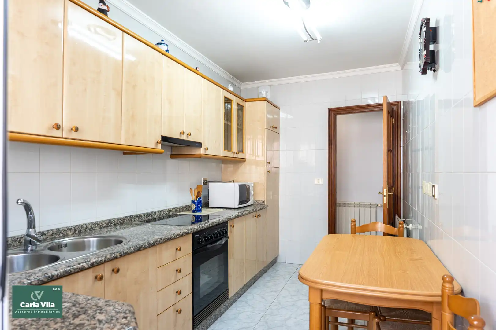 Kitchen of Apartments for sale in Lugo  with Heating, Parquet flooring and Storage room