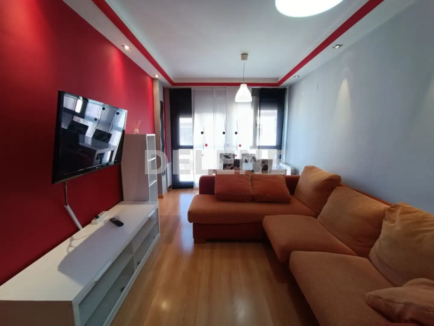 Living room of Flat for sale in Hellín  with Air Conditioner, Heating and Parquet flooring