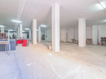 Local comercial en venda a Calle CURRO CUCHARES