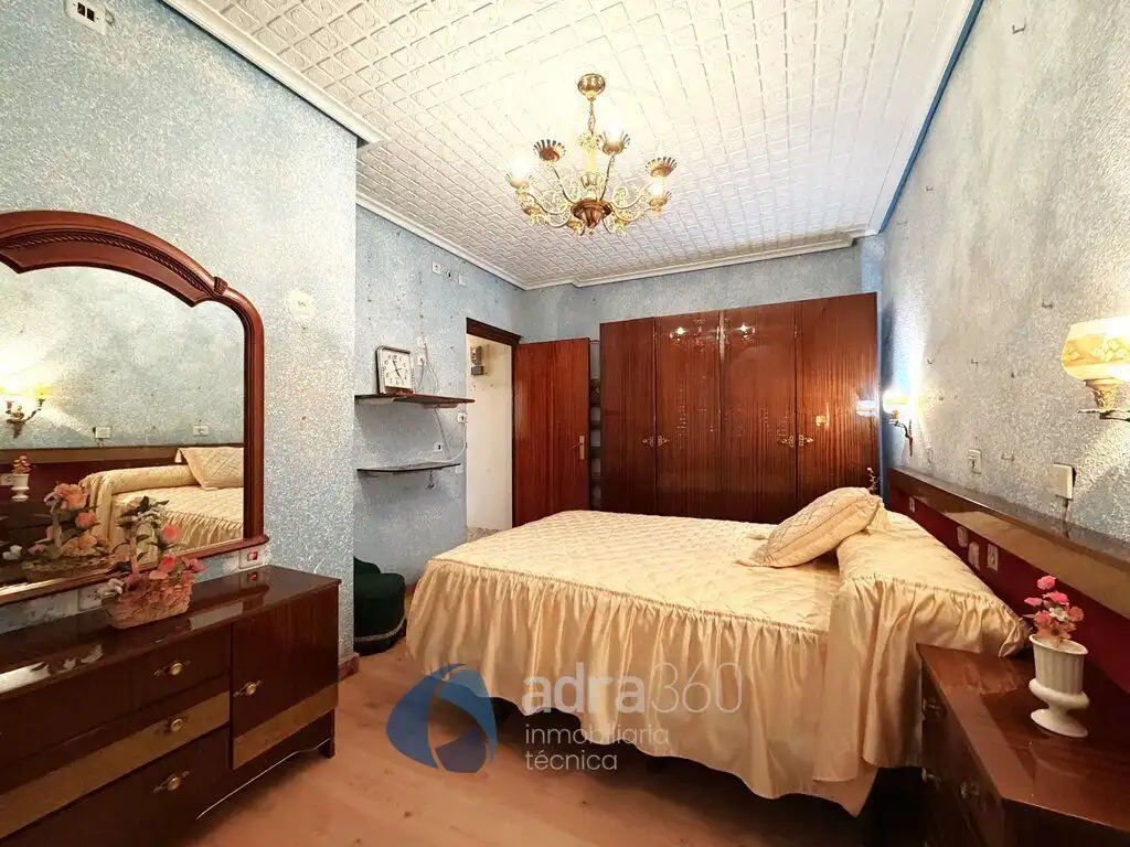 Bedroom of Attic for sale in  Logroño  with Terrace and Storage room
