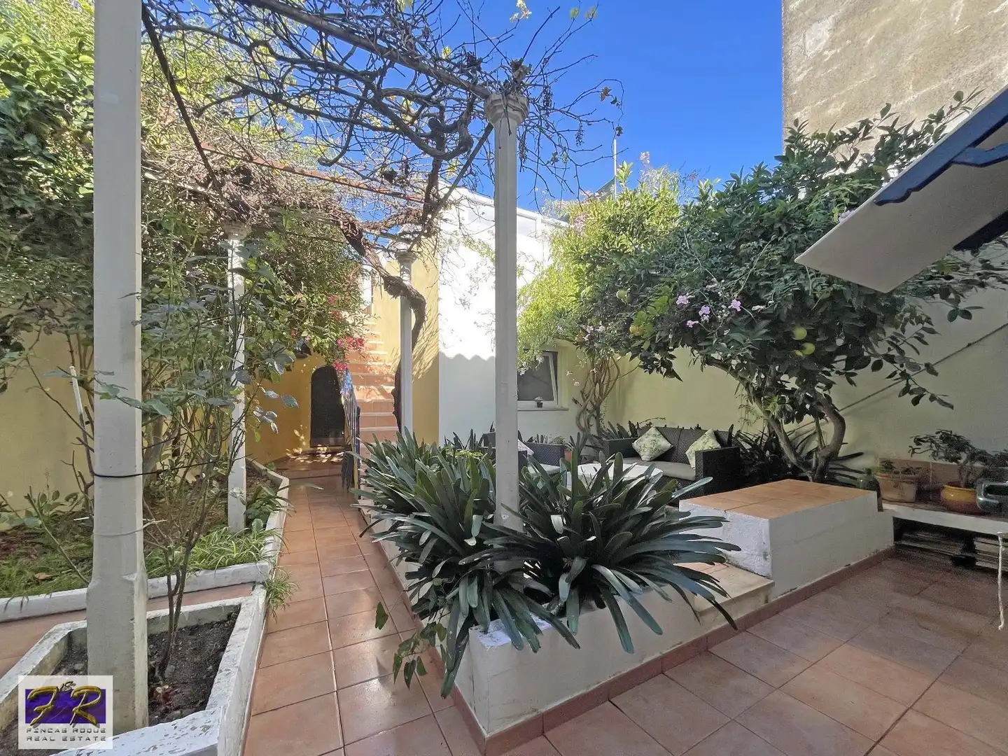 Vista exterior de Casa o xalet en venda en Alcúdia amb Terrassa, Moblat i Forn