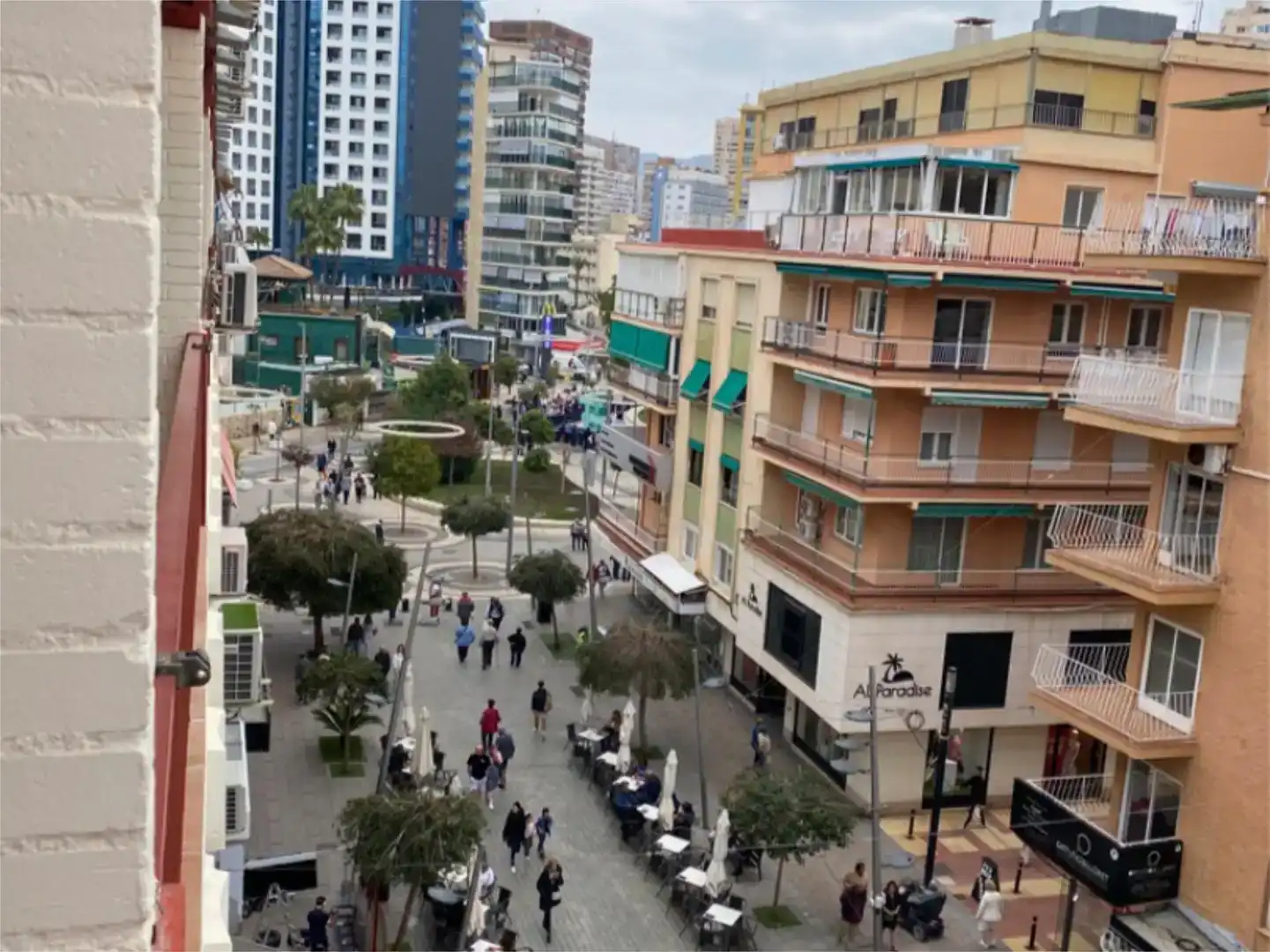 Vista exterior de Pis de lloguer en Dénia amb Aire condicionat, Moblat i Balcó