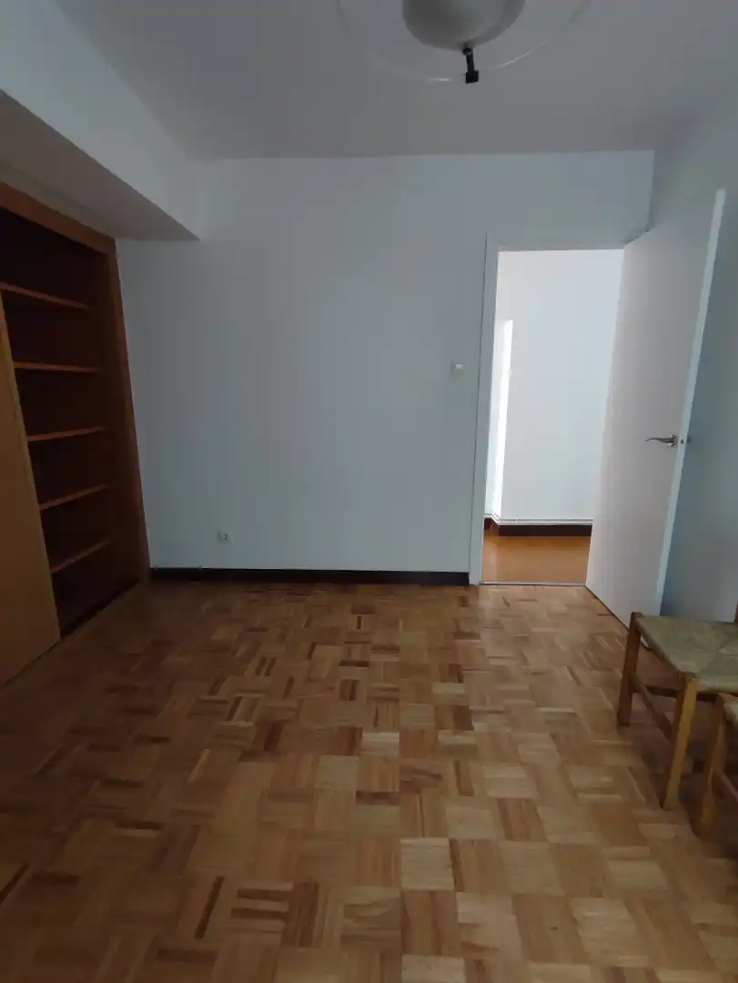 Piso en venta en A Coruña Capital  con Parquet, Terraza y Horno
