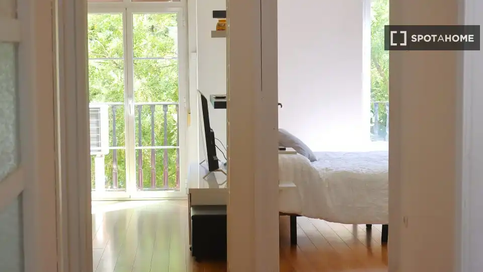 Flat with terrace to rent in Extramurs, imagen 7