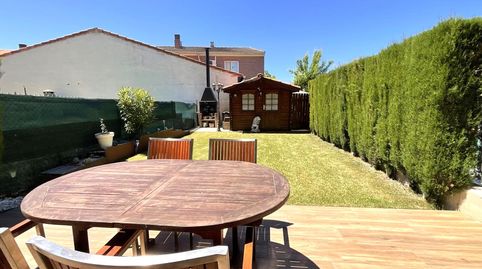 Foto 2 de Apartamento en venta en Calle Franciso Mateo Aguiriano, Alesanco, La Rioja