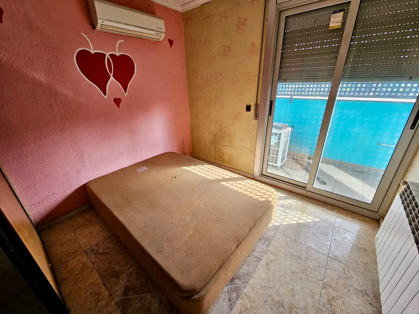 Schlafzimmer von Gebäude zum Verkauf in Tordera