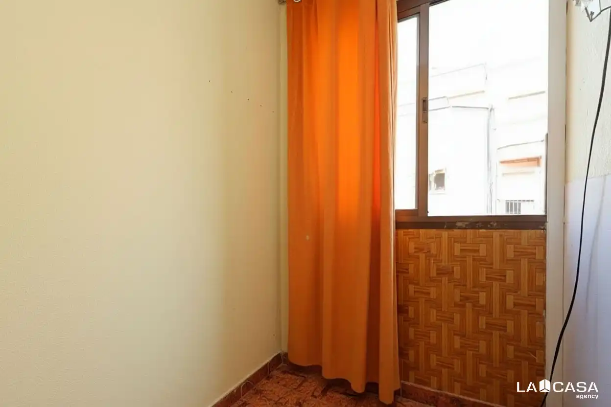 Bedroom of Flat for sale in L'Hospitalet de Llobregat