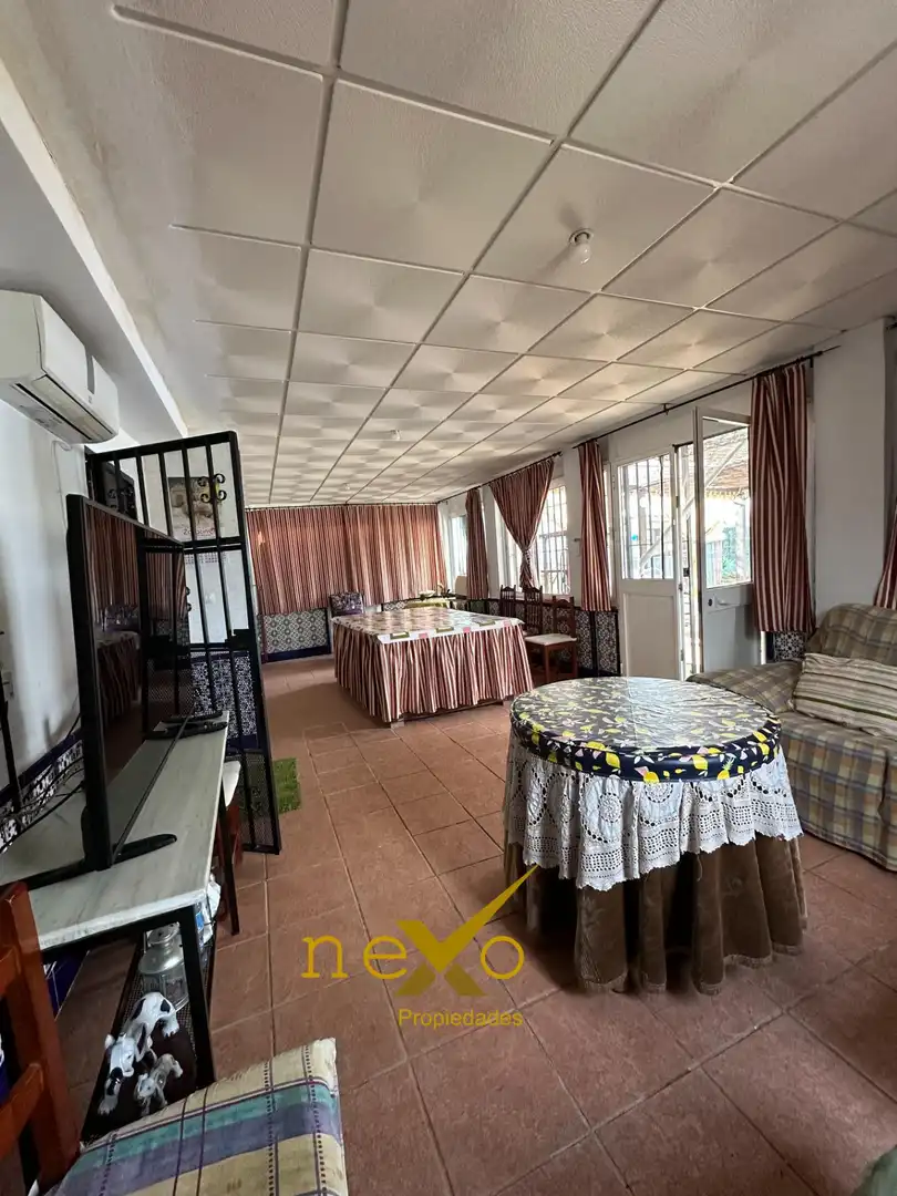 Chalet con piscina en venta en Carmona, imagen 10