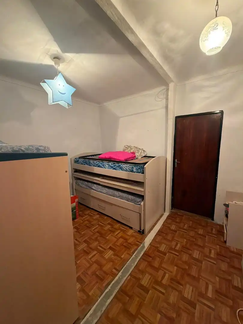 Dormitori de Casa o xalet en venda en El Coronil