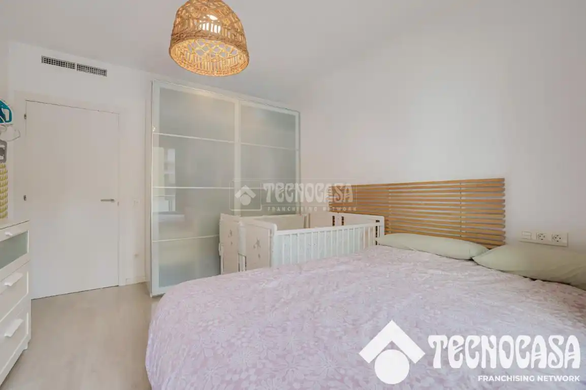 Habitación de Piso en venta en Barcelona con Aire acondicionado, Calefacción y Terraza