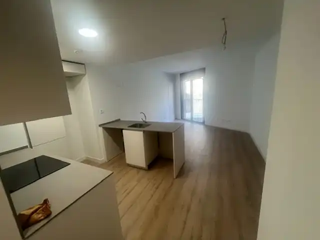 Küche von Erdgeschoss zur Miete in Rubí mit Klimaanlage, Heizung und Parkett