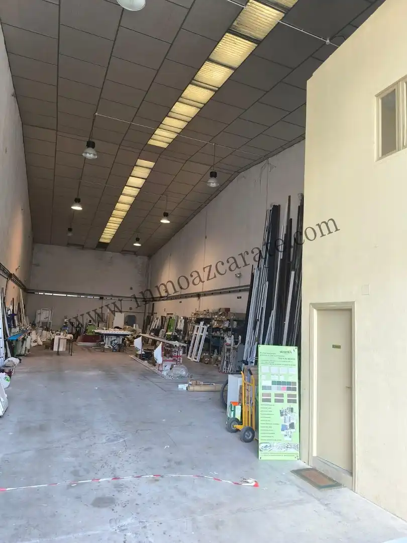 Nau industrial en traspàs a Estella / Lizarra