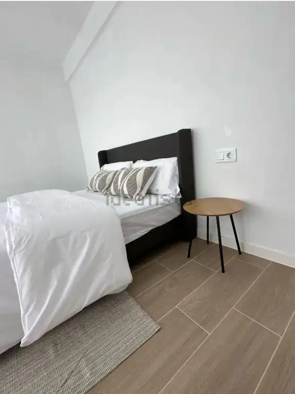 Habitación de Ático en venta en Alhaurín El Grande con Aire acondicionado, Terraza y Amueblado