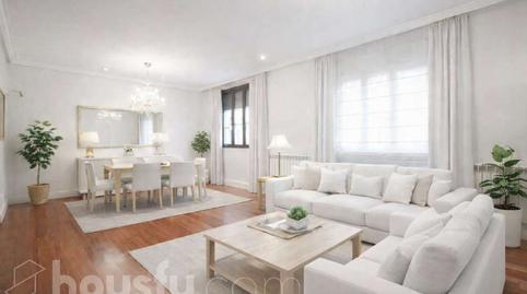 Foto 3 de Piso en venta en Calle de Juan de Mena, ., Jerónimos,  Madrid Capital