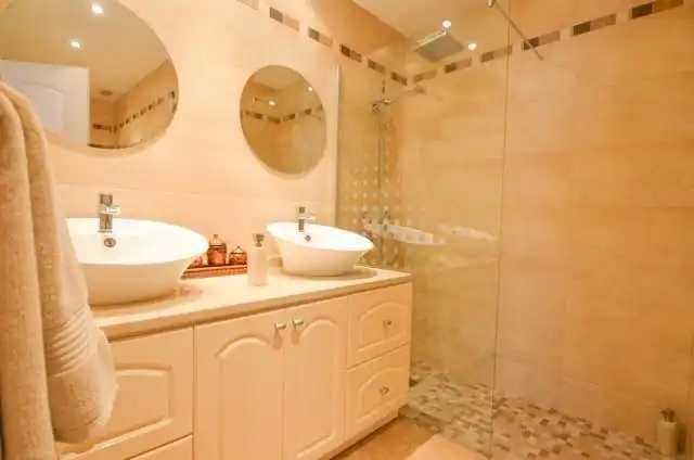 Apartament amb piscina en venda a Calle Calle Torrequebrada, imagen 8