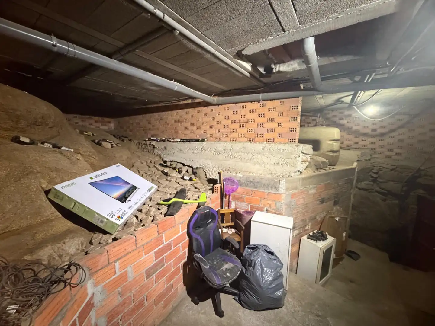 Casa o xalet en venda en San Cibrao das Viñas amb Calefacció, Jardí privat i Terrassa