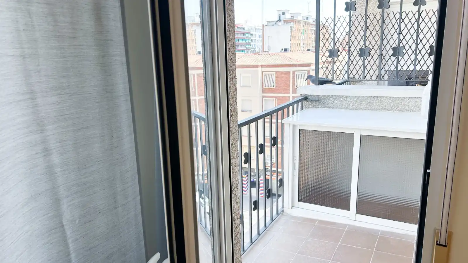 Terraza de Piso de alquiler en Zaragoza con Calefacción, Parquet y Amueblado