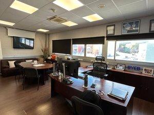 Photo 3 of Industrial buildings to rent in Carrer del Pintor Roig I Soler, 4, Bonavista, Barcelona