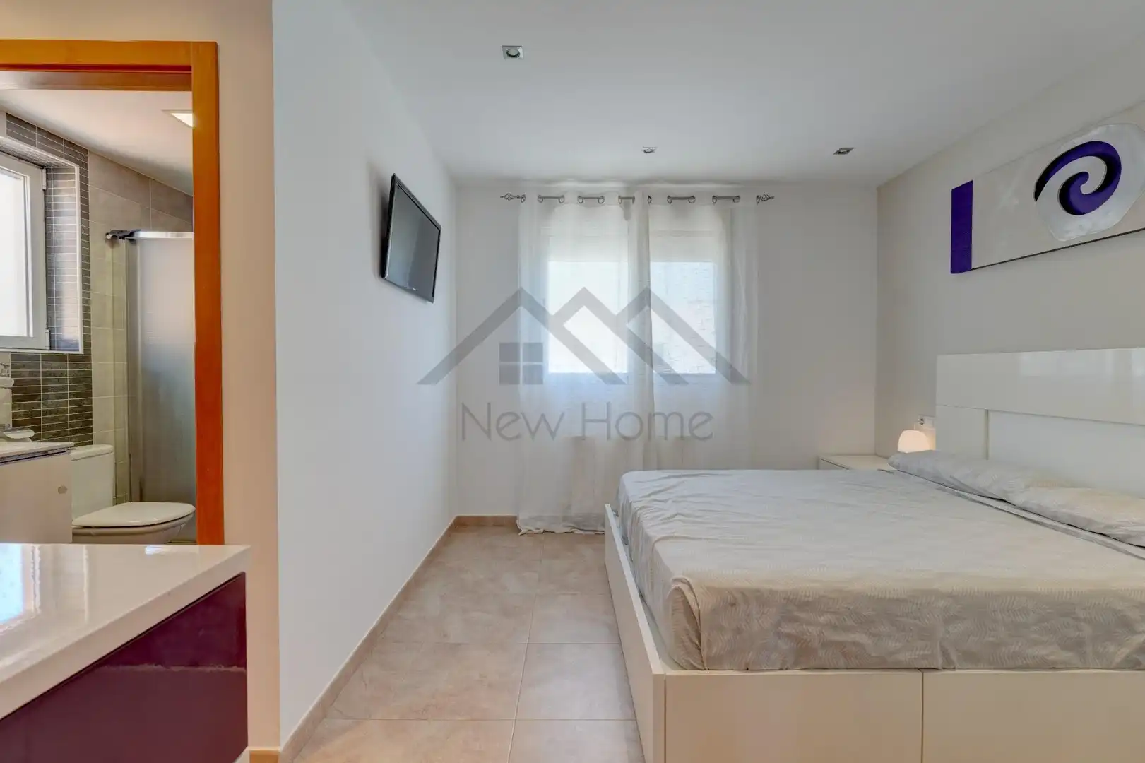 Dormitori de Casa adosada en venda en La Pobla de Vallbona amb Aire condicionat, Calefacció i Jardí privat